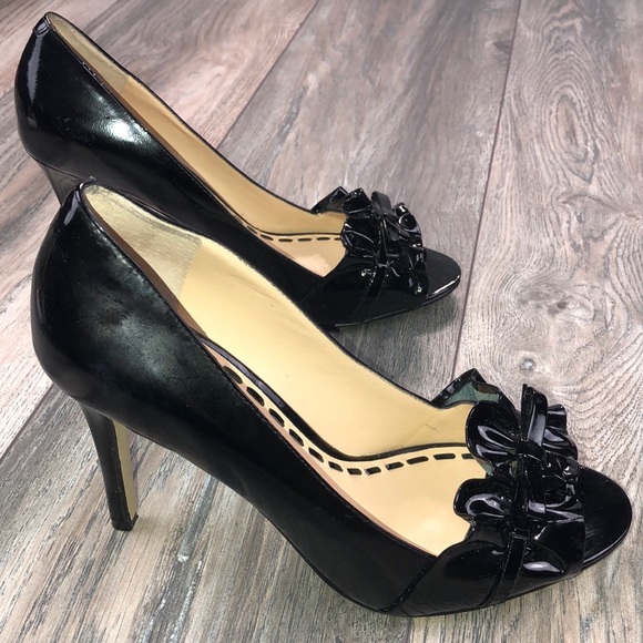 Enzo Angiolini Peep Toe Patent Pumps size 7.5 - Picture 2 of 7